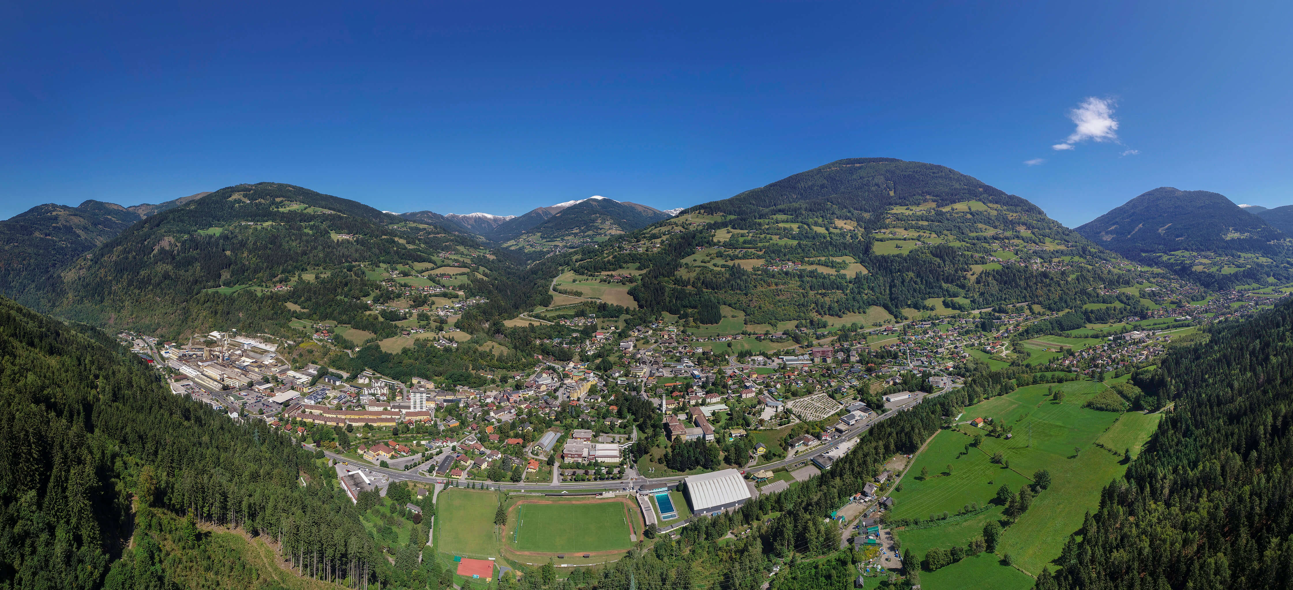 Blick auf Radenthein vom Mirnock